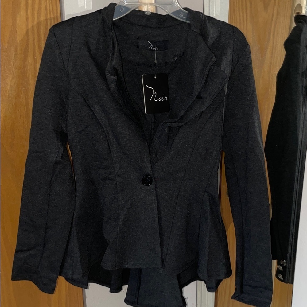 Noir Charcoal high low Blazer